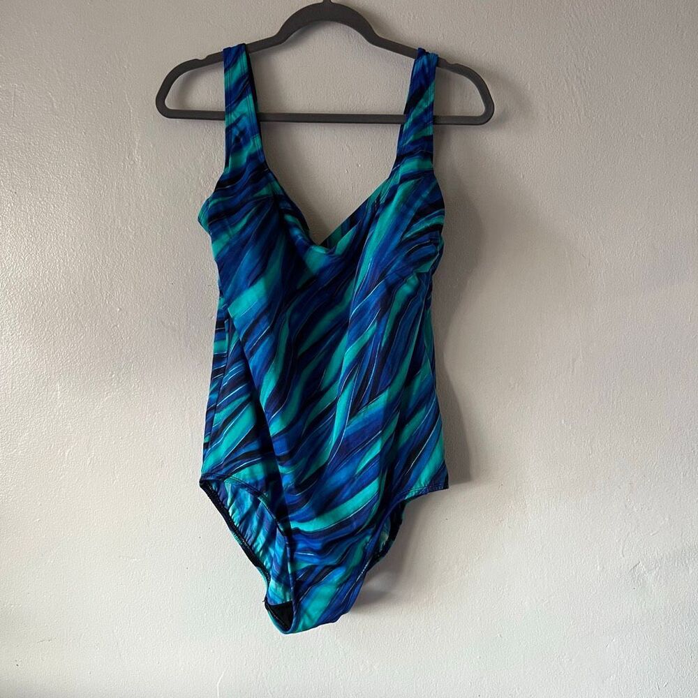 Great lengths vintage one piece swimsuit